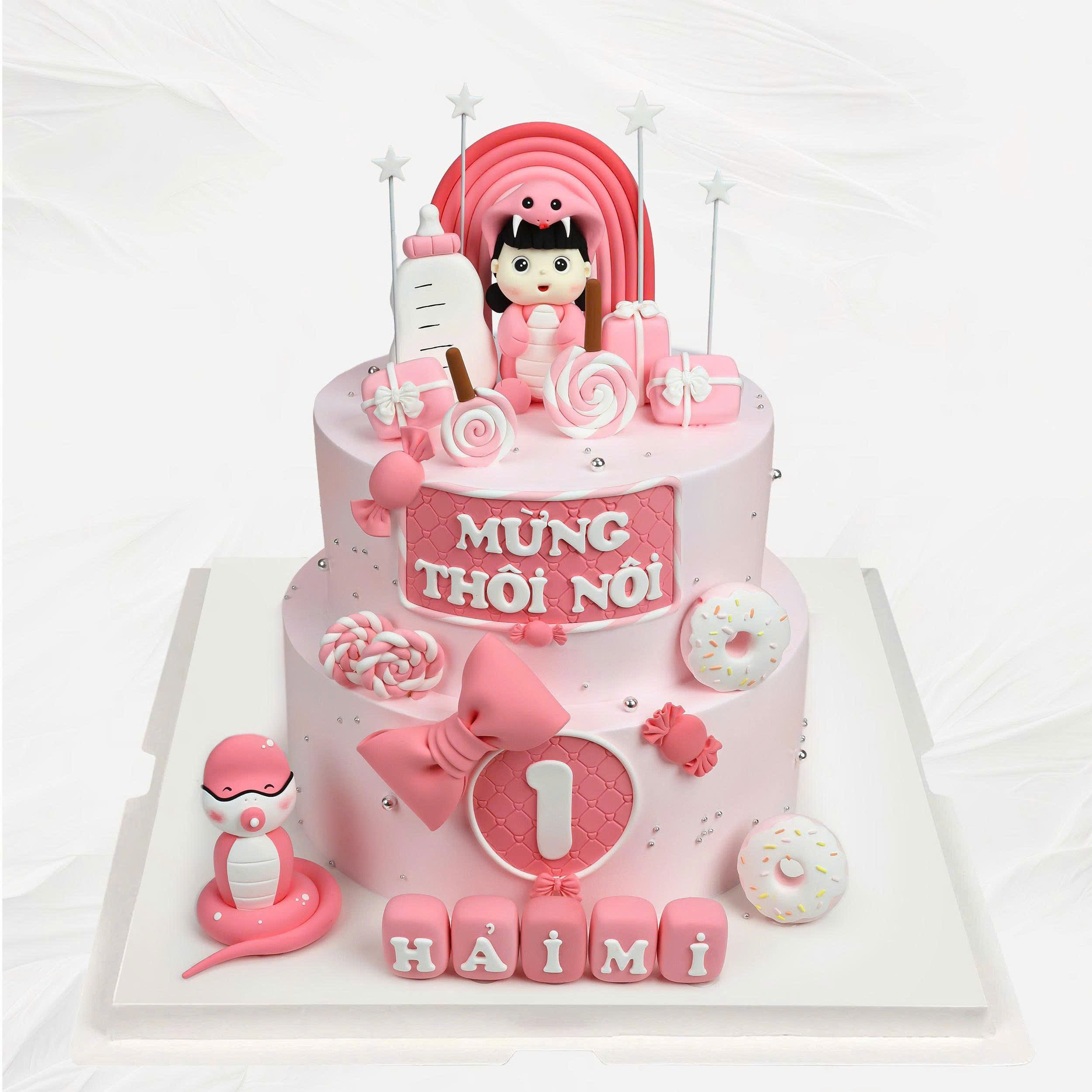 bánh kem cho bé gái